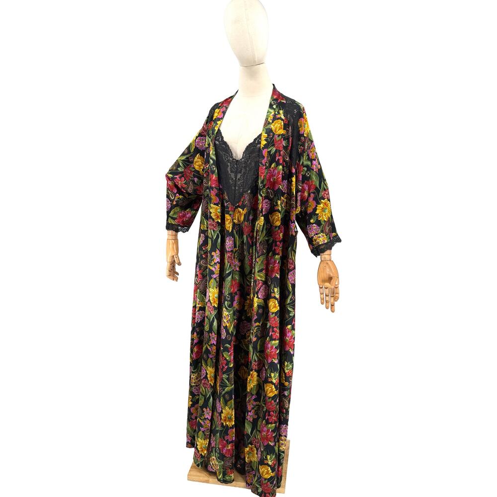 Vintage 90s Vanity Fair Black Floral Lace Nightgown & Robe Set
